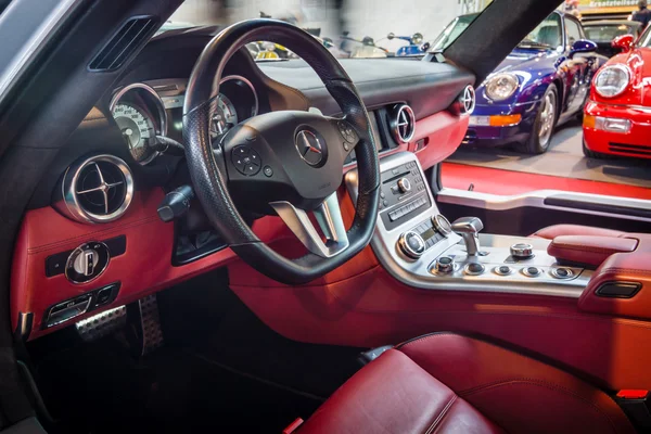 Cabin of supercar Mercedes-Benz SLS AMG 6,3 Coupe, 2010. — Stock Photo, Image