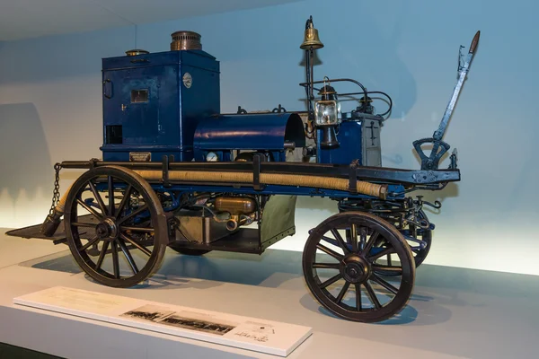Daimler motoriserade brandbekämpning pump (Daimler motorn-Feuerspritze), 1892 — Stockfoto