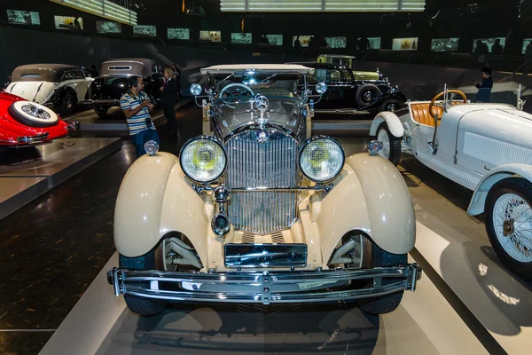 Luxury car Mercedes-Benz Typ SS (Super Sport), 1930. — Stock Photo, Image