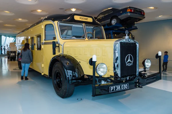 Teherautó Mercedes-Benz O 10000 mobil postahivatal (Ausztria), 1938 — Stock Fotó