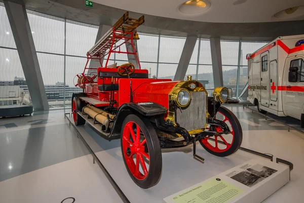 Firefighter vehicle Benz, 1912. — Stock Photo, Image