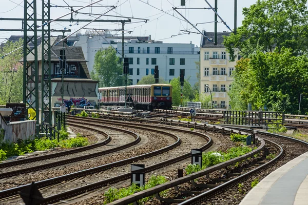 S-Bahn vasúti platform. — Stock Fotó