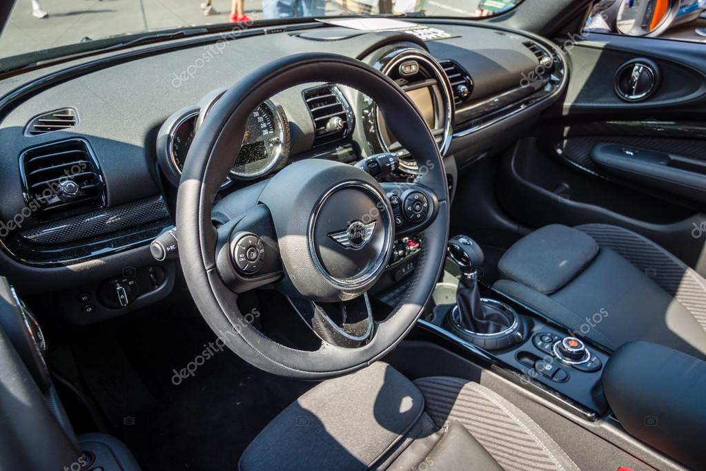 Monetario Con fecha de himno Nacional Interior of a city car Mini Cooper S Convertible – Stock Editorial Photo © S_Kohl #113608626 Monetario Con fecha de himno Nacional Interior of a city car Mini Cooper S Convertible – Stock Editorial Photo © S_Kohl #113608626