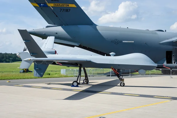 Veicolo aereo da combattimento senza equipaggio General Atomics MQ-9 Reaper. Aeronautica militare statunitense — Foto Stock