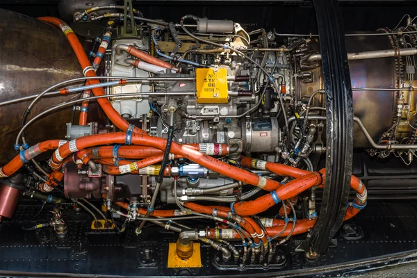 Engine of the heavy-lift cargo helicopter Sikorsky CH-53 Sea Stallion — Stock Photo, Image