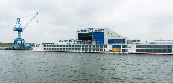 Neptun Werft is a German shipbuilding company, headquartered in Rostock. Rostock is Germany's largest Baltic port — Stock Photo, Image