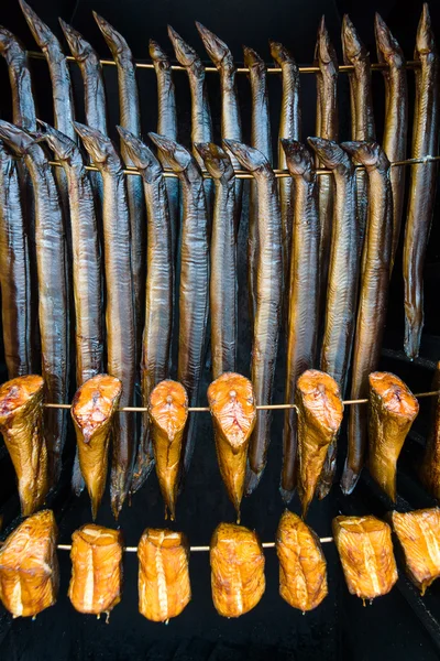 Fish in the smokehouse. — Stock Photo, Image