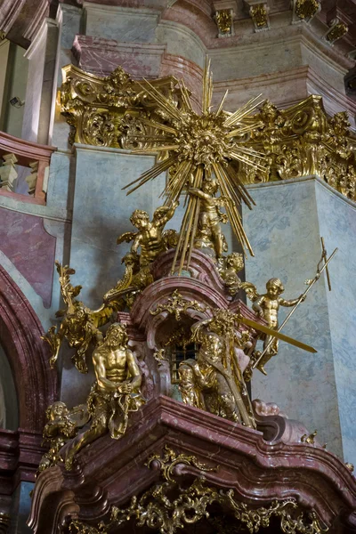 Interior da Catedral de São Nicolau (Mala Strana ) — Fotografia de Stock