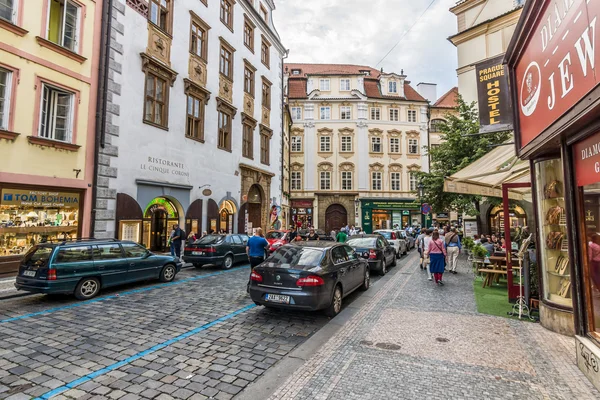 Street and everyday life of the city. Prague is the capital and largest city of the Czech Republic. — Stock Photo, Image