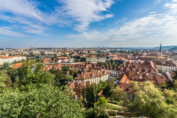 Vista de la ciudad vieja desde la Ciudad Menor (Mala Strana ) —  Fotos de Stock