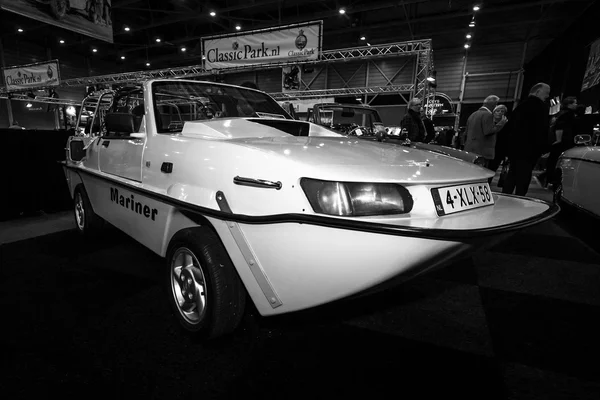 Amphibienfahrzeug Holländer Mariner, 1990. — Stockfoto