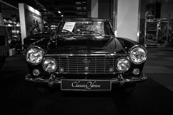 Coche deportivo Fiat O.S.C.A. Maserati 1600 S Coupe, 1963 — Foto de Stock