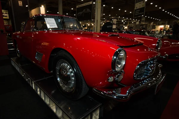 Voiture Maserati 3500 GT Coupe (Tipo 101), 1959 — Photo