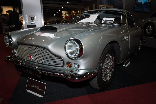 Spor araba Aston Martin Db4 — Stok fotoğraf