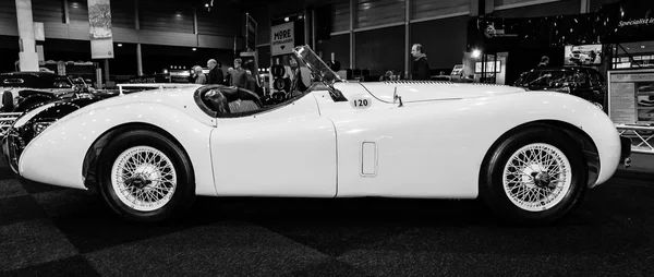 A sports car Jaguar XK120, "NUB120", 1950 — Stock Photo, Image