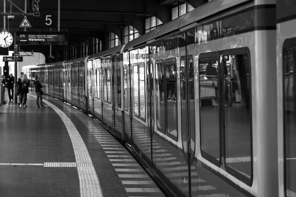 Berlin stads järnvägstransporter - S-Bahn — Stockfoto