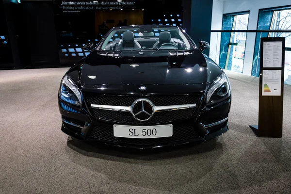 Spor araba Mercedes-Benz Sl500 (R231) — Stok fotoğraf