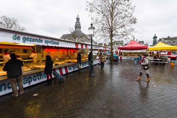 Maastricht. Fish Market in the market square in the historic center. — Stock Photo, Image