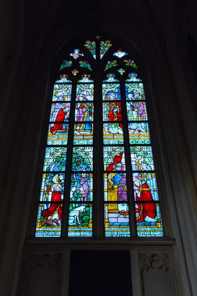 Stained-glass windows. Interior of Basilica of St. Servatius — Stock Photo, Image