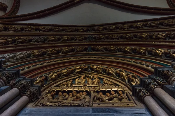 Λεπτομέρεια από ένα εσωτερικό της Βασιλική του Αγίου Servatius — Φωτογραφία Αρχείου