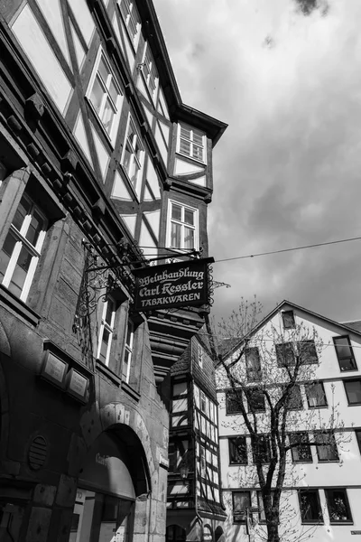 Die schönen fassaden des alten marburg. — Stockfoto