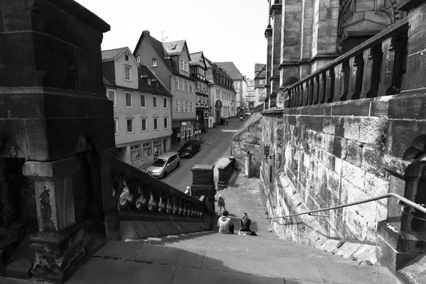 马尔堡旧城区的历史街道 — 图库照片