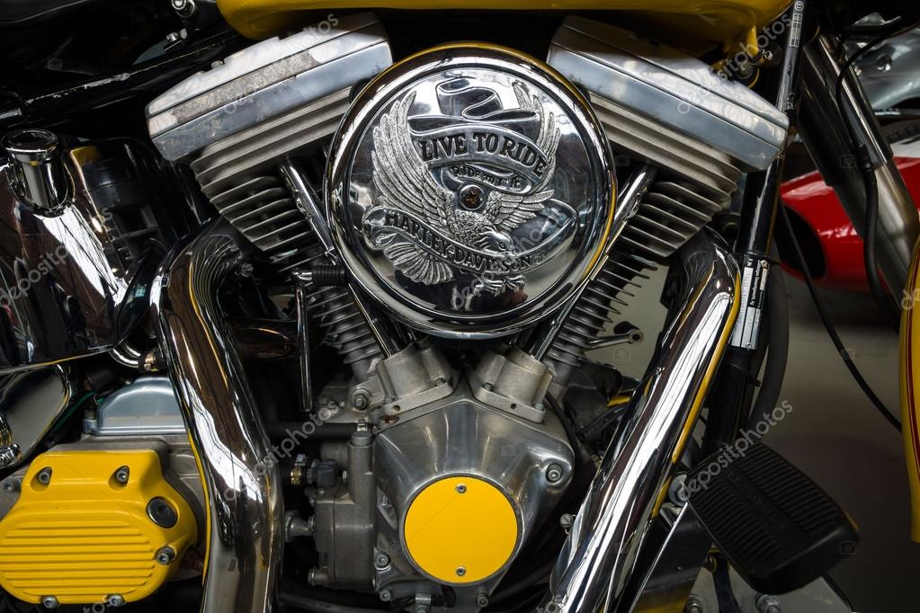 Harley davidson twin cam 2025