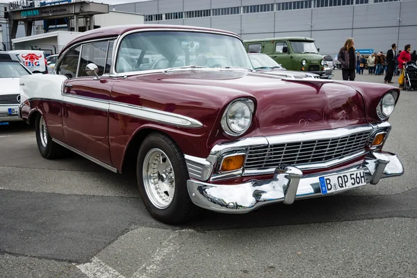 Vollwertiges Auto Chevrolet bel air (zweite Generation)) — Stockfoto