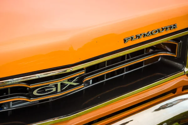 Fragment av en muskel bil plymouth gtx. — Stockfoto