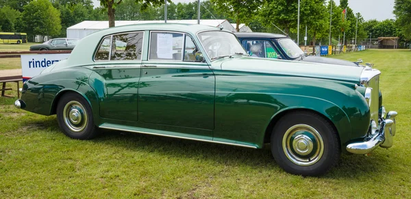 Tam boyutlu lüks araç bentley s1 — Stok fotoğraf