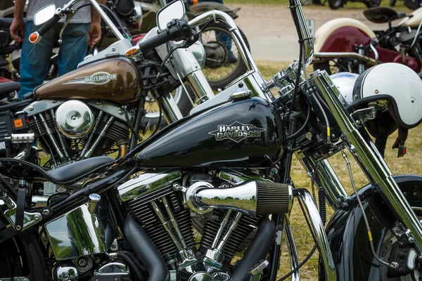 Фрагмент мотоцикла Harley-Davidson крупным планом — стоковое фото