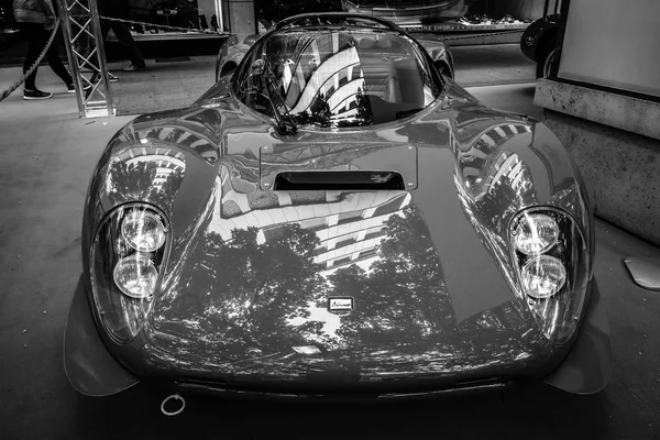 Sports car Ferrari Dino 206 SP (Sports prototype), 1966. Black and white. The Classic Days on Kurfuerstendamm. — ストック写真