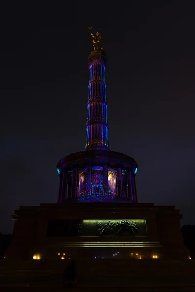 Colonna della Vittoria di Berlino nell'illuminazione originale. L'annuale "Festival delle luci " — Foto Stock