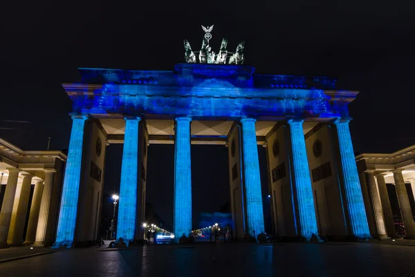 Brandenburg Gate in night illumination. The annual Festival of Lights 2015 — 图库照片