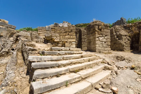 Ancient ruins of Perge. The Nymphaeum. Turkey — Stock Photo, Image
