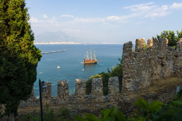 Blick auf den Seehafen von alanya — Stockfoto