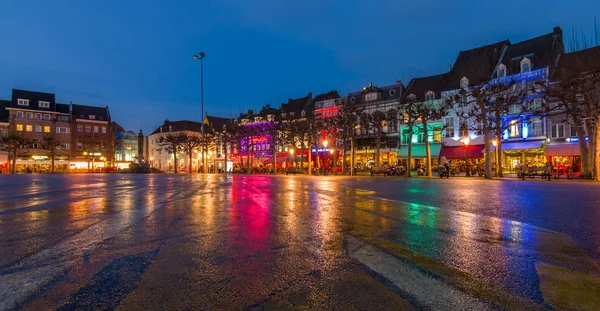 Buenas tardes Maastricht. El centro histórico, Vrijthof . — Foto de Stock