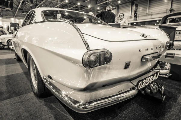 スポーツ車ボルボ P1800、1964. — ストック写真