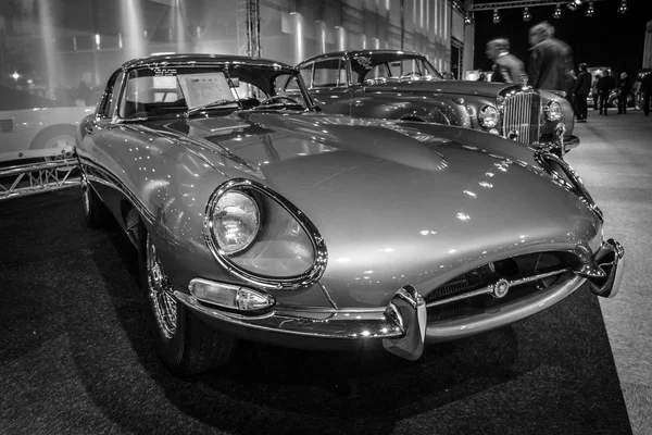 Sports car Jaguar E-Type Series I. — Stock Photo, Image