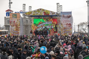 Maslenitsa bir Doğu Slav dini ve halk tatilidir.
