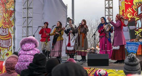 Масленица - восточнославянский религиозный и народный праздник . — стоковое фото
