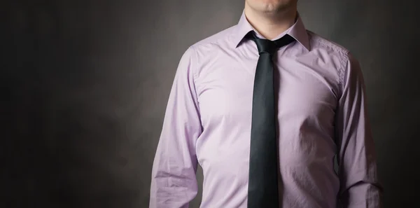 Retrato de hombre de negocios en camisa rosa . —  Fotos de Stock