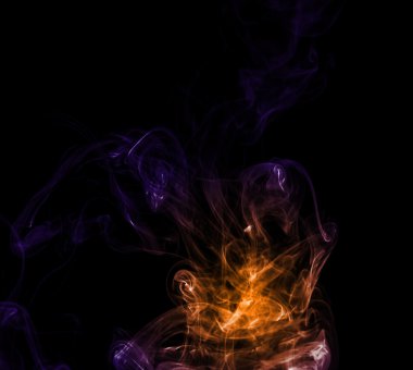 Bir siyah mavi-turuncu duman.