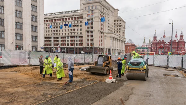 Engineering werkt in het Tverskaya Street. — Stockfoto