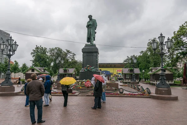 Памятник русскому поэту Александру Пушкину в Москве . — стоковое фото