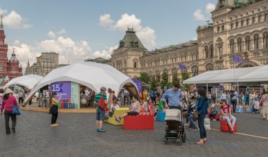 Açık Kitap Fuarı, Moskova Kızıl Meydan.