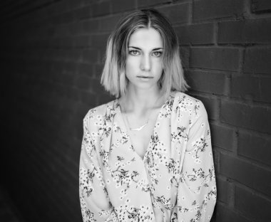 açık havada güzel kadın portresi.