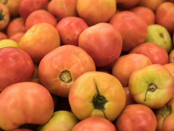 Légumes dans un supermarché . — Photo