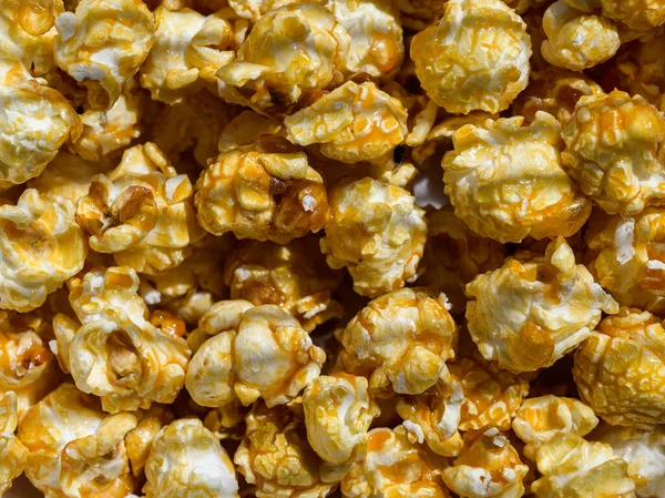 Popcorn Met Karamel Voedsel Achtergrond Selectieve Focus — Stockfoto