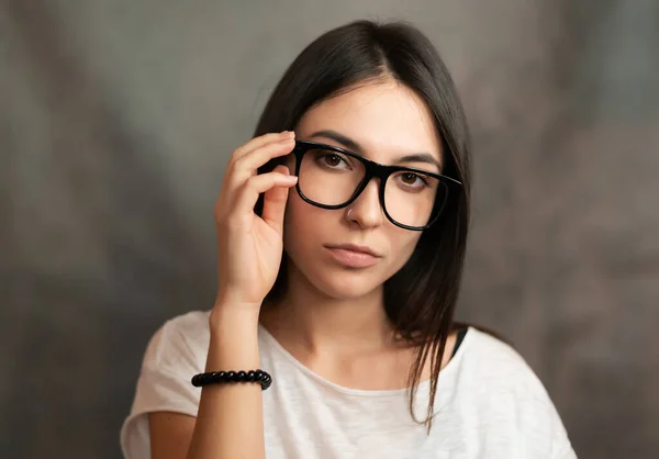 Portrait Woman Wearing Glasses Selective Focus — Stock Photo, Image